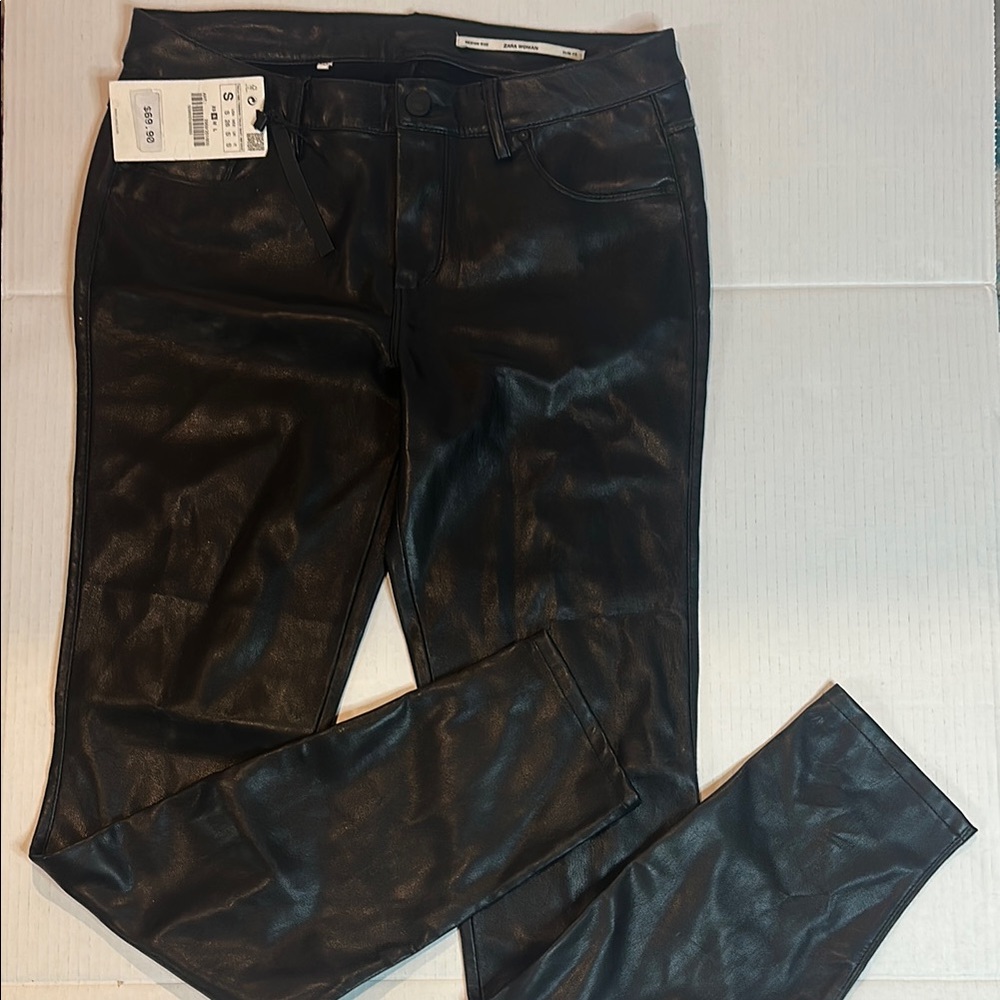 Women's Black Jeans